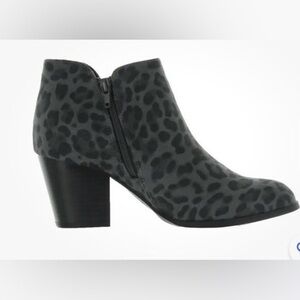 Style & Co. Womens Masrinaa Microsuede Ankle Stacked Booties Shoes Size 6m